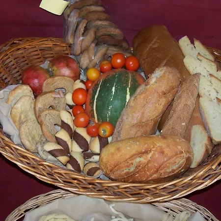 Il Pavone Torre Lapillo