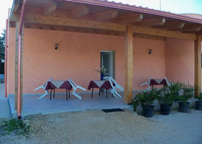 Il Pavone * טורה לפילו