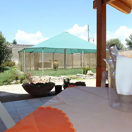 Il Pavone Farm stay